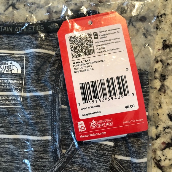 W The North Face Ma-x Tank - Picture 6 of 6